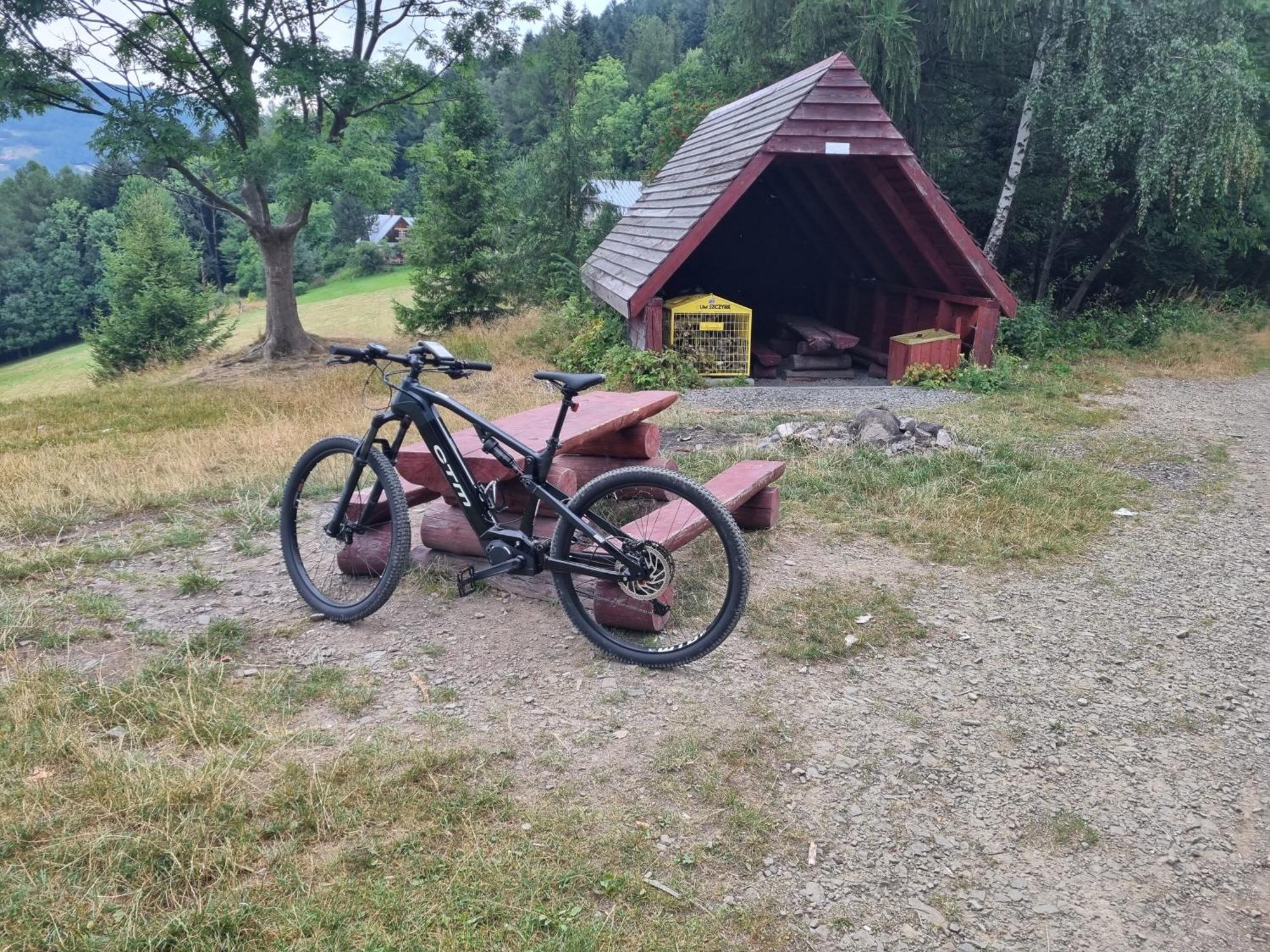 Apartament Elbrus Czyrna Szczyrk Wypozyczalnia Rowerow E-Bike Czyrna Szkola Narciarska & Wypozyczalnia Ski Serwis Екстериор снимка