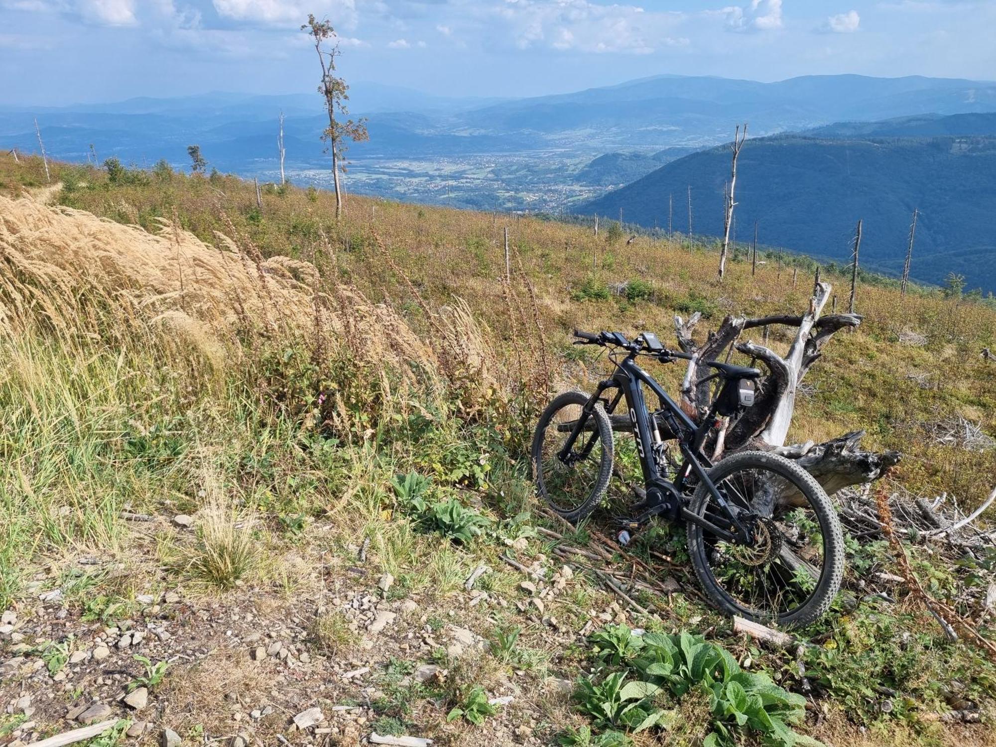 Apartament Elbrus Czyrna Szczyrk Wypozyczalnia Rowerow E-Bike Czyrna Szkola Narciarska & Wypozyczalnia Ski Serwis Екстериор снимка